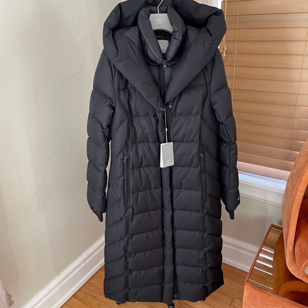 Soia & Kyo Talyse Puffer Coat. Size M. Black. NWT! FREE SHIPPING